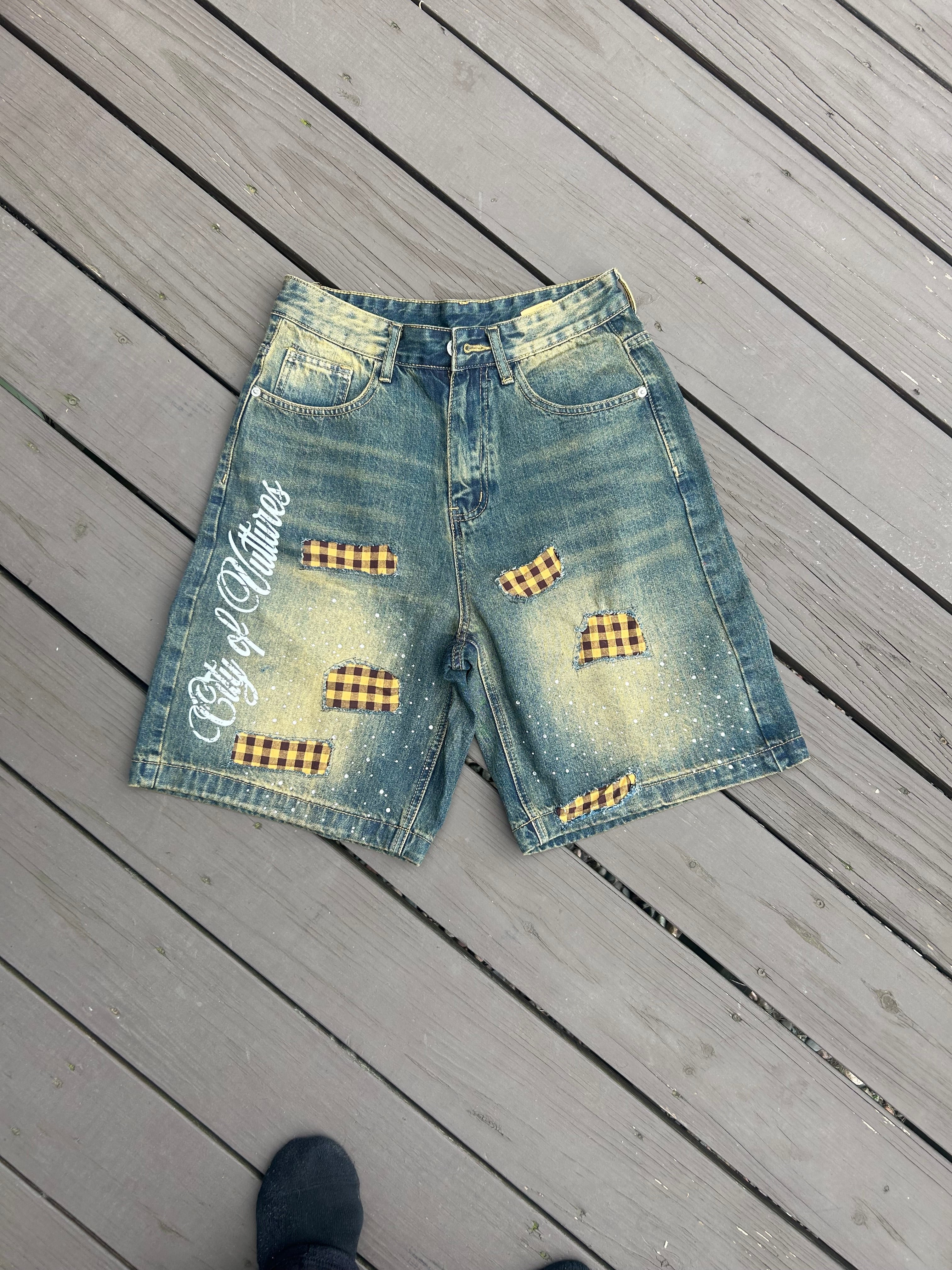 CITYOFVULTURES COLLECTION PLAID PATCH JORTS