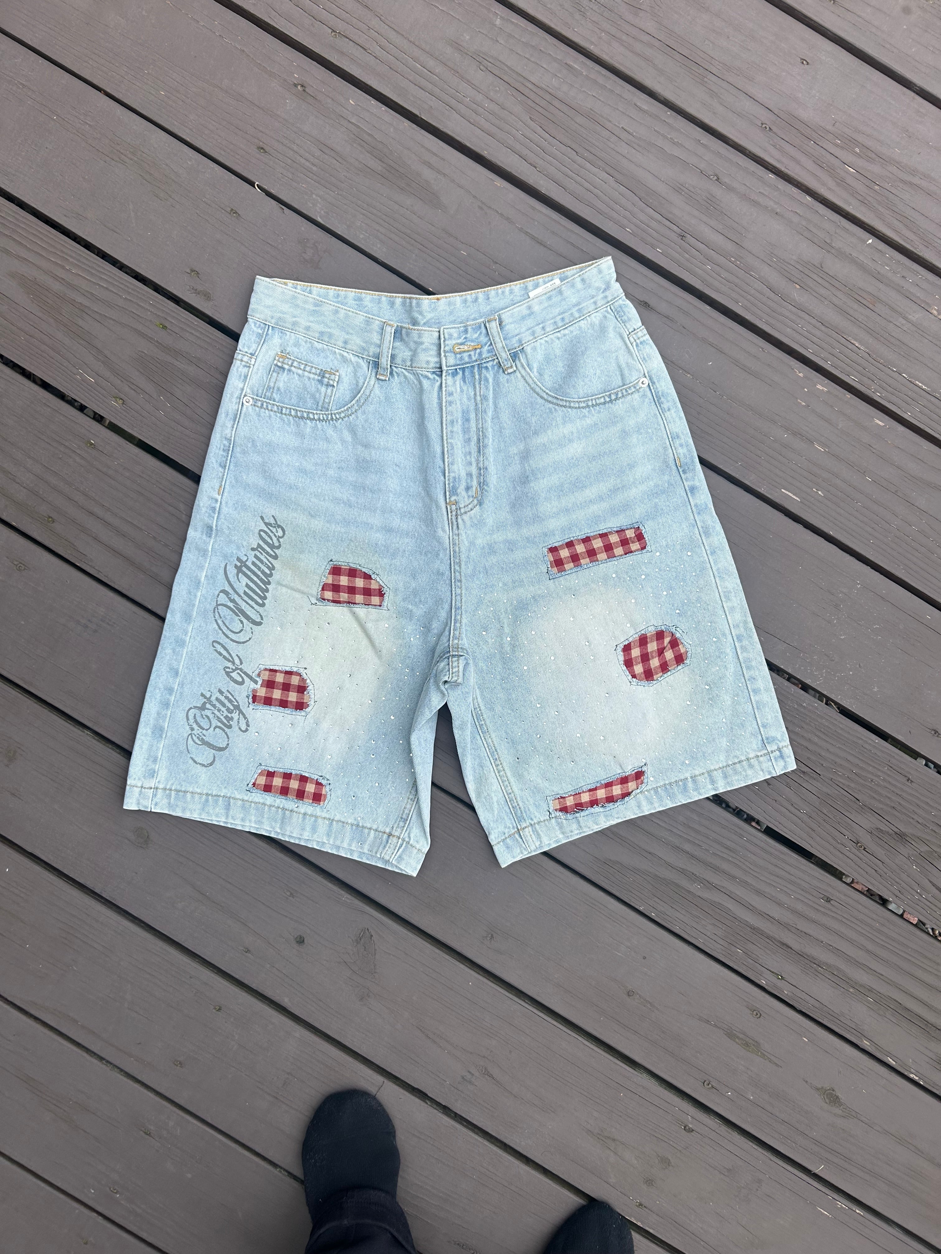 CITYOFVULTURES COLLECTION PLAID PATCH JORTS