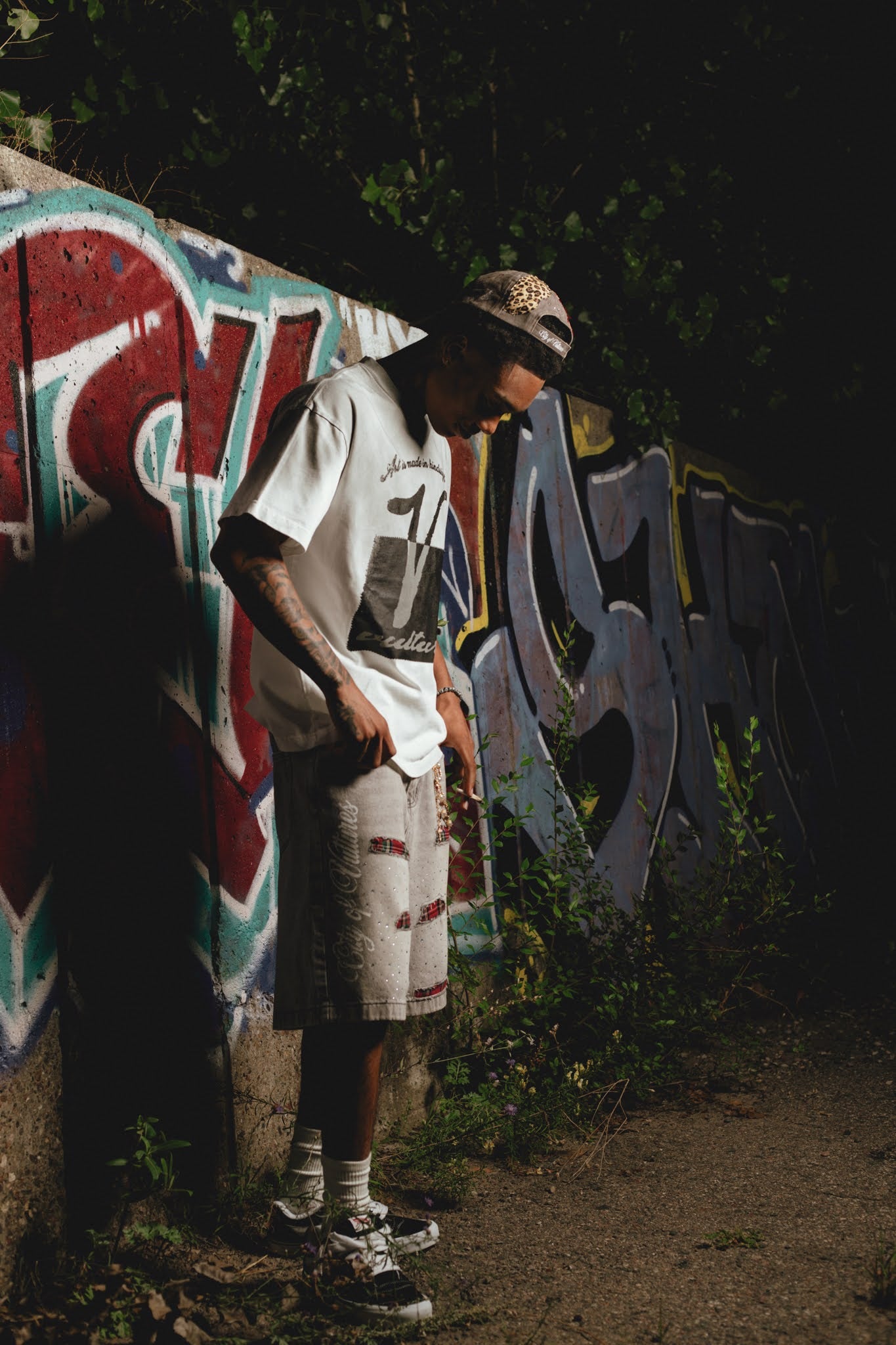 CITYOFVULTURES COLLECTION Acid Wash T-Shirt